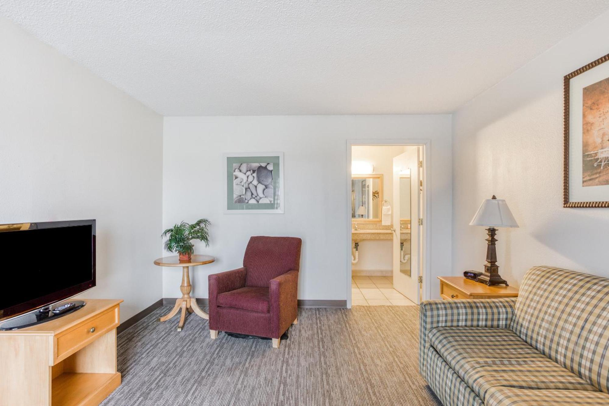 Готель Oyo Townhouse Owensboro West Екстер'єр фото